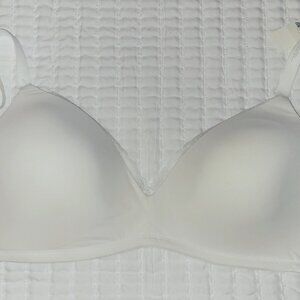 Aerie Real Happy Wireless Lightly Lined Bra (white)
